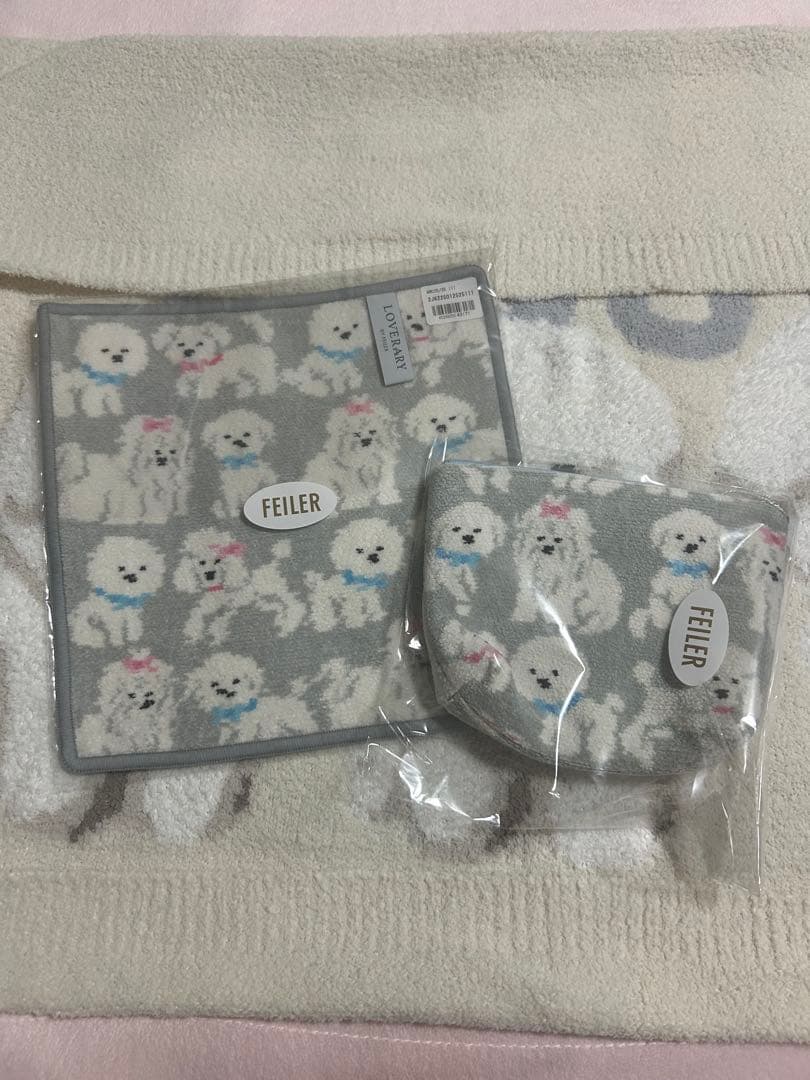 セット割り！モフモフワンチャン　ハンカチ、舟型ポーチM