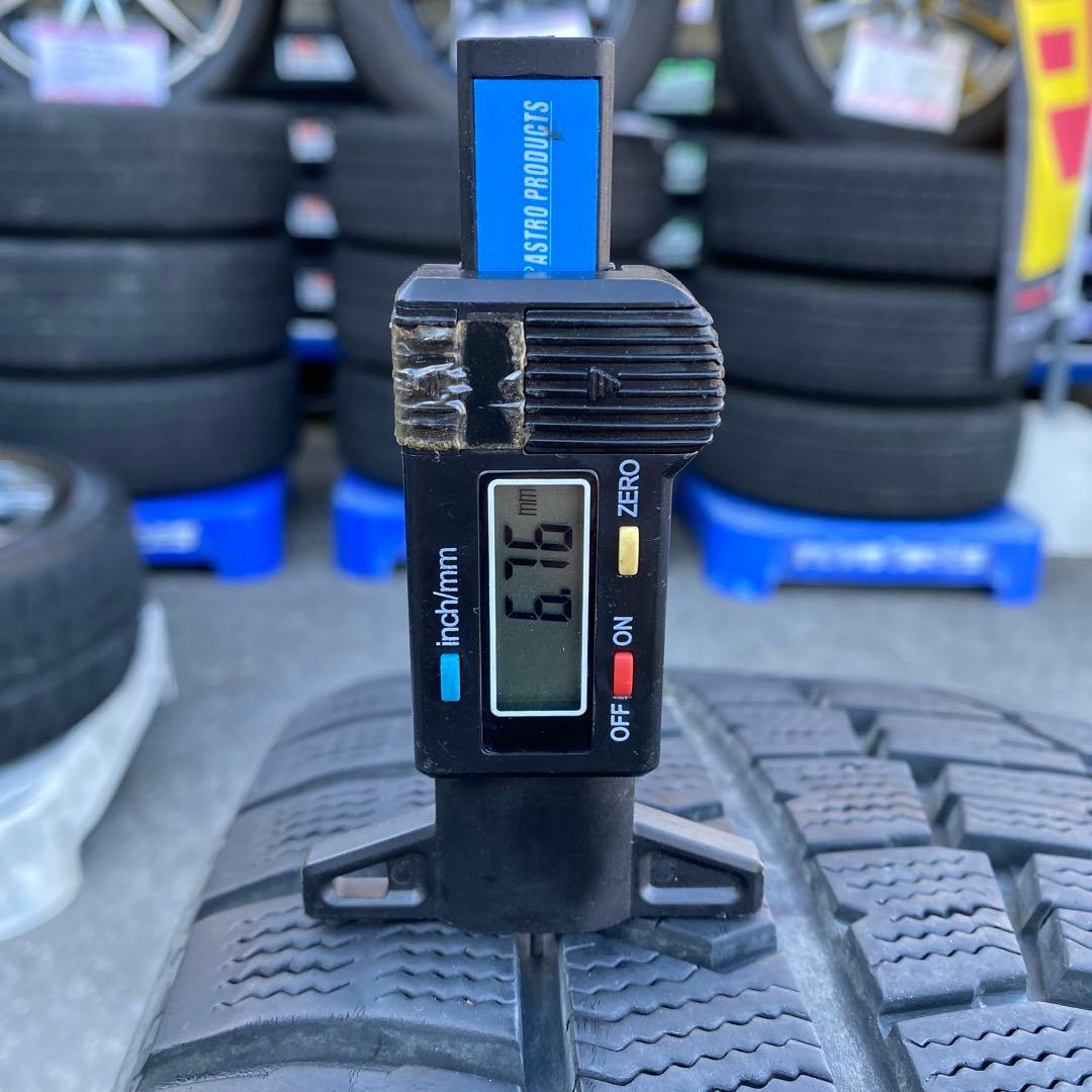 中古溝ありダンロップスタッドレスセット235/50R18 30系アルファード等