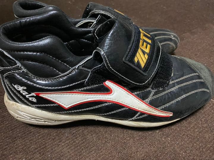 元千葉ロッテマリーンズ里崎智也実使用スパイク