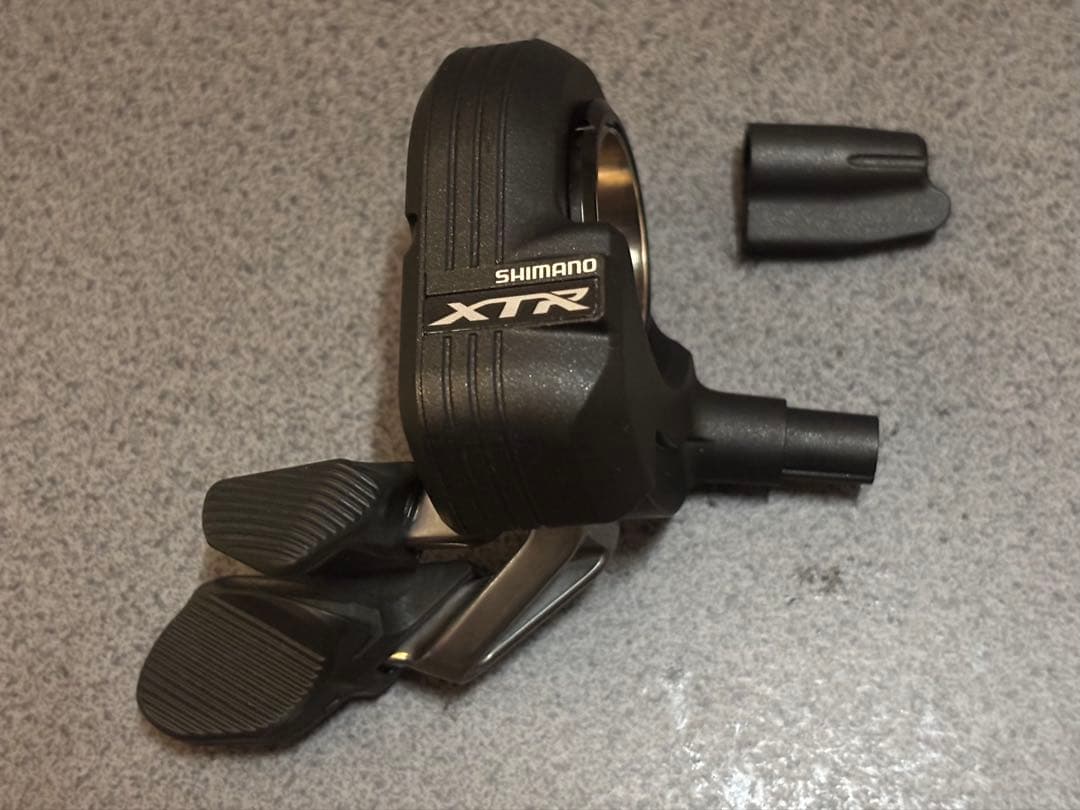 【美品】SHIMANO XTR Di2 SW-M9050 左右セット