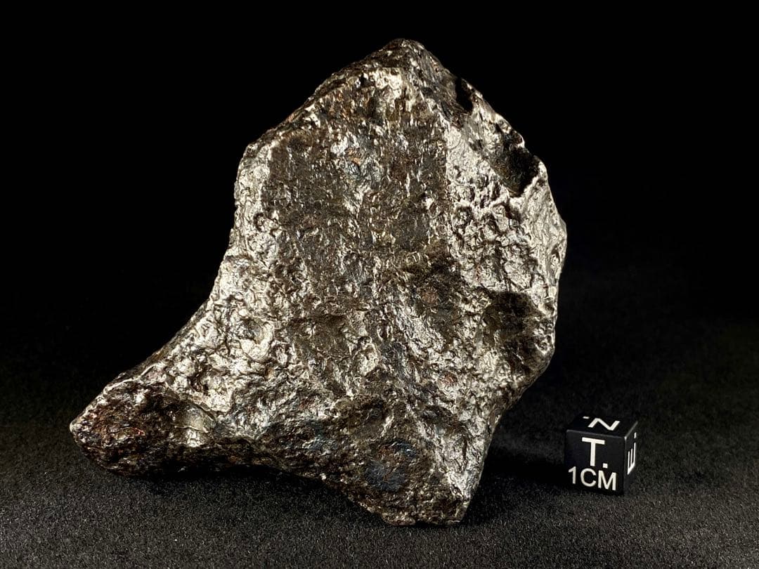 1025g カンポデルシエロ 鉄隕石 天然石 宇宙 パワーストーン 鉱物標本