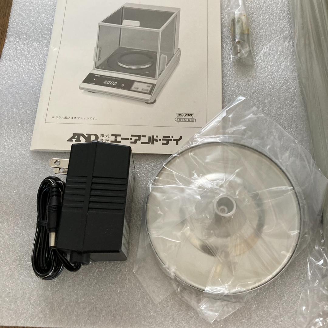 118,800円の品 A&D 研精工業 精密 電子天びん 0.001g 210g