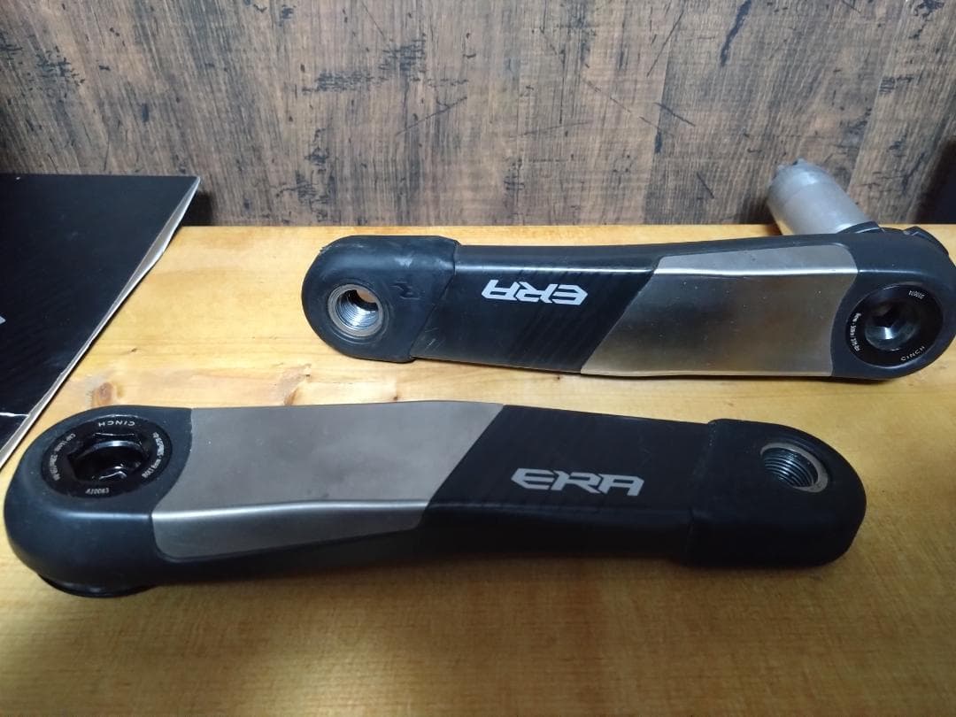 ＠美品　RACEFACE ERA Carbon クランク　170mm
