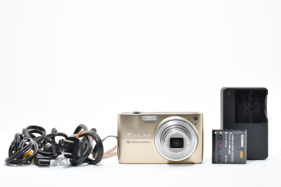 《 美品 》　カシオ　CASIO EXILIM EX-Z400 ゴールド