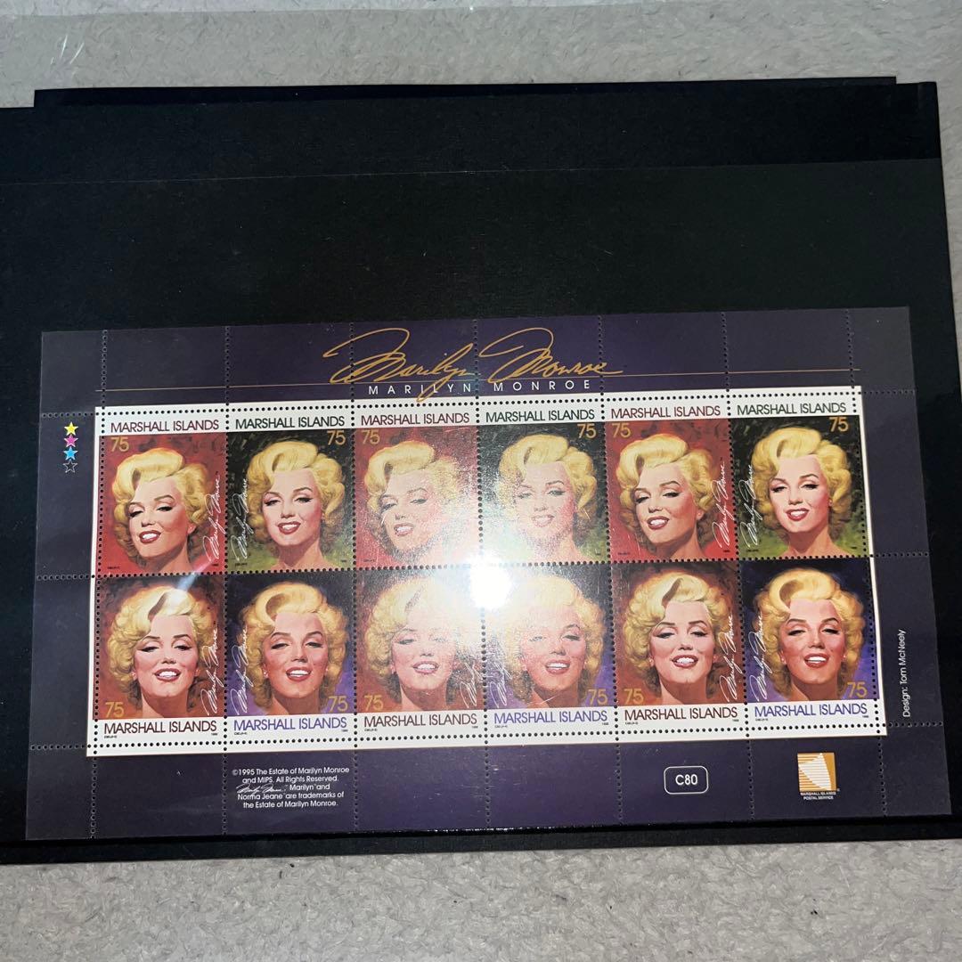 マリリン・モンロー ＆DVD &カレンダー&テレフォンカード&グッズセット