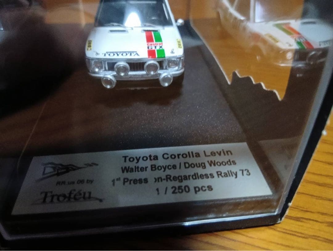 Torfeu トロフュー　カローラ　レビン　ラリー　1/43