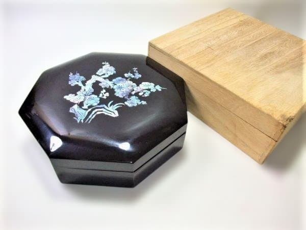 八角形 漆器 菓子器 花模様 青貝 螺鈿 菓子器 天然木 本漆器 逸品 未使用