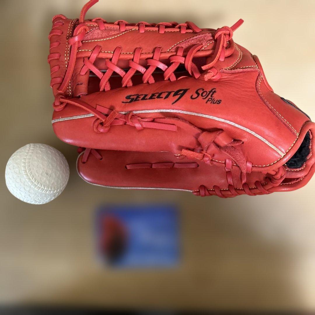 SELECT9 Soft Plus 赤い野球グローブ　ボール込み