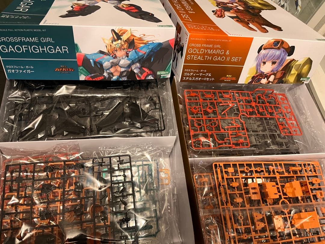 コトブキヤ　クロスフレーム・ガール　ガオファイガー　ゴルディーマーグ　未組立品