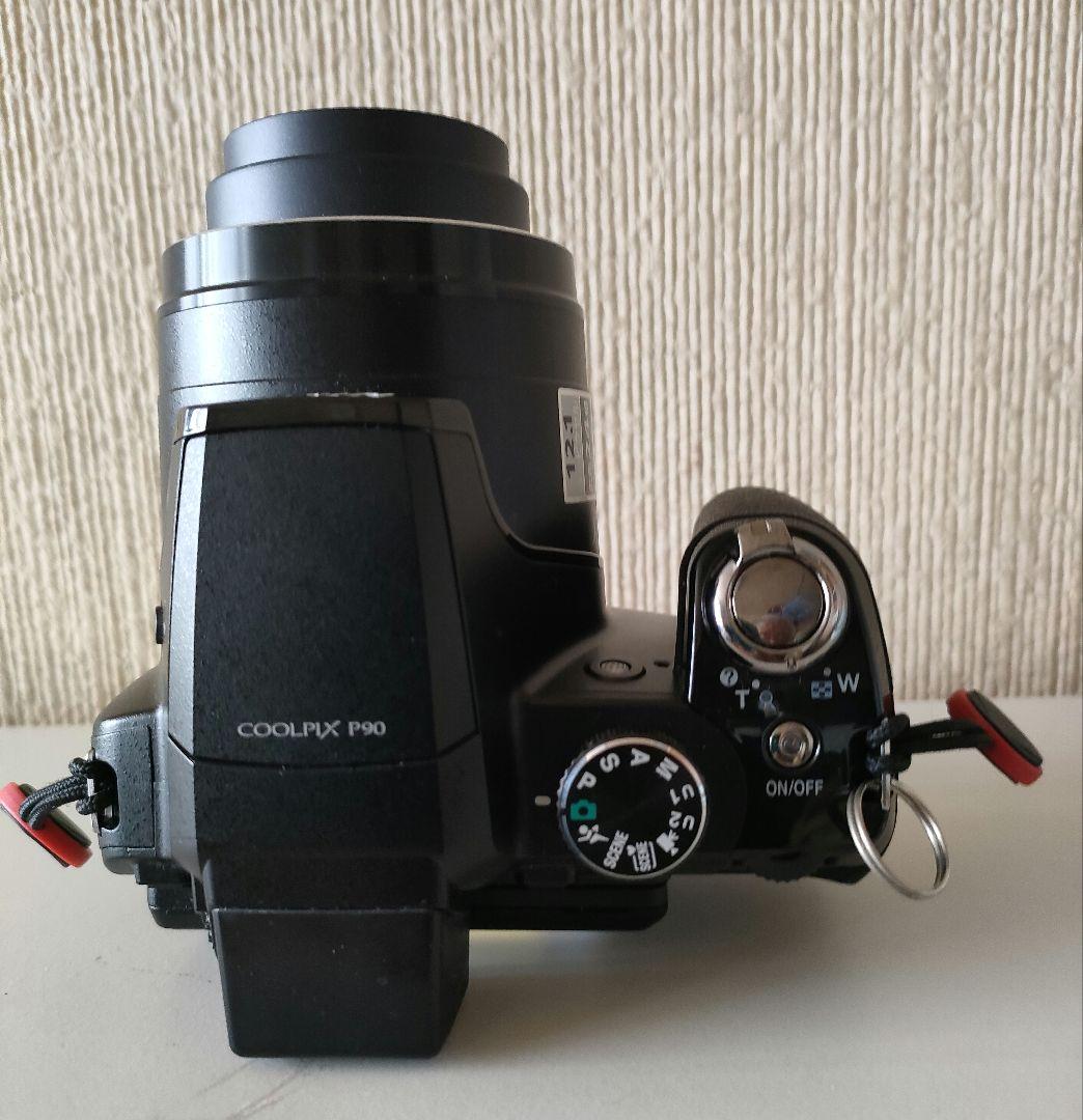 NIKONデジタルカメラ ネオ一眼カメラです