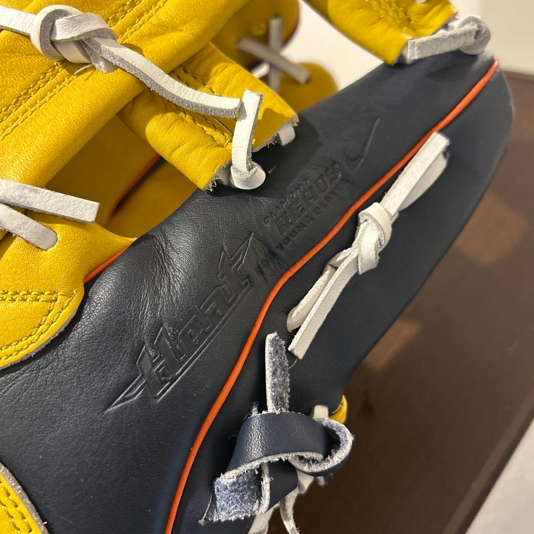 NIKE ヒート ナイキ 一般用　11.75インチ オールラウンド用 軟式