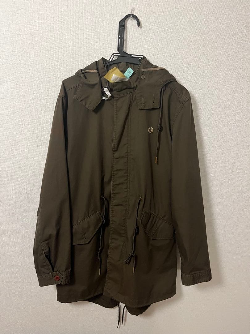 フレッドペリー　フィッシュテール　コート　ペット喫煙なし