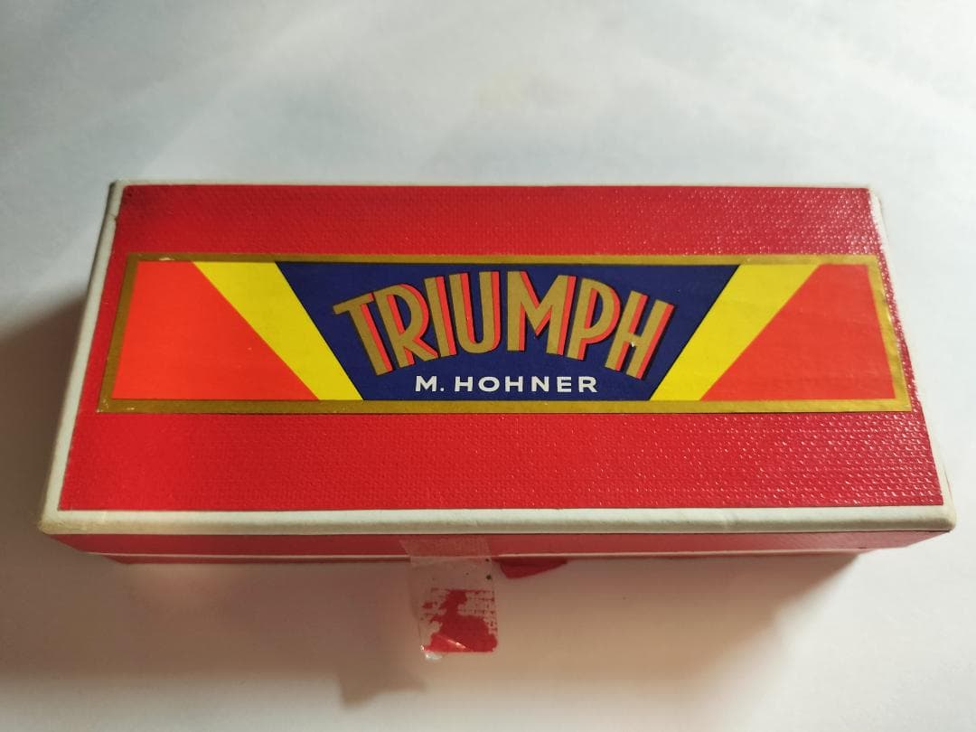 HOHNER 『TRIUMPH』