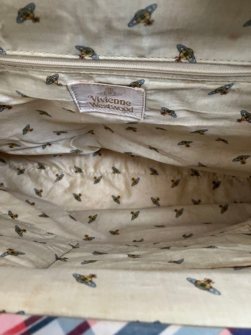 ヴィヴィアンウエストウッド　Vivienne Westwood ハンドバッグ