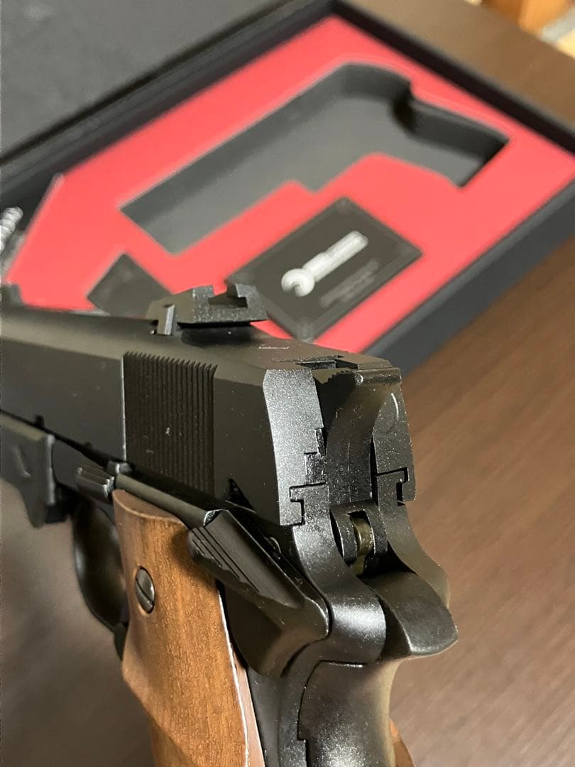 ポ*ダ様 千束の銃　モデルガン　中古品