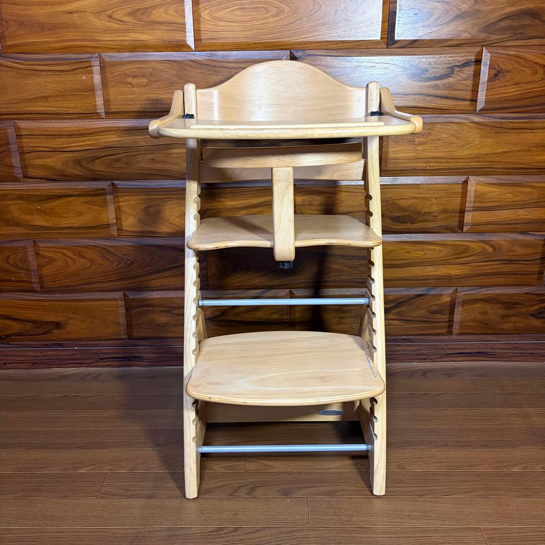 超美品 大和屋　すくすくスリムプラスチェア　テーブル＆ガード付　送料込み