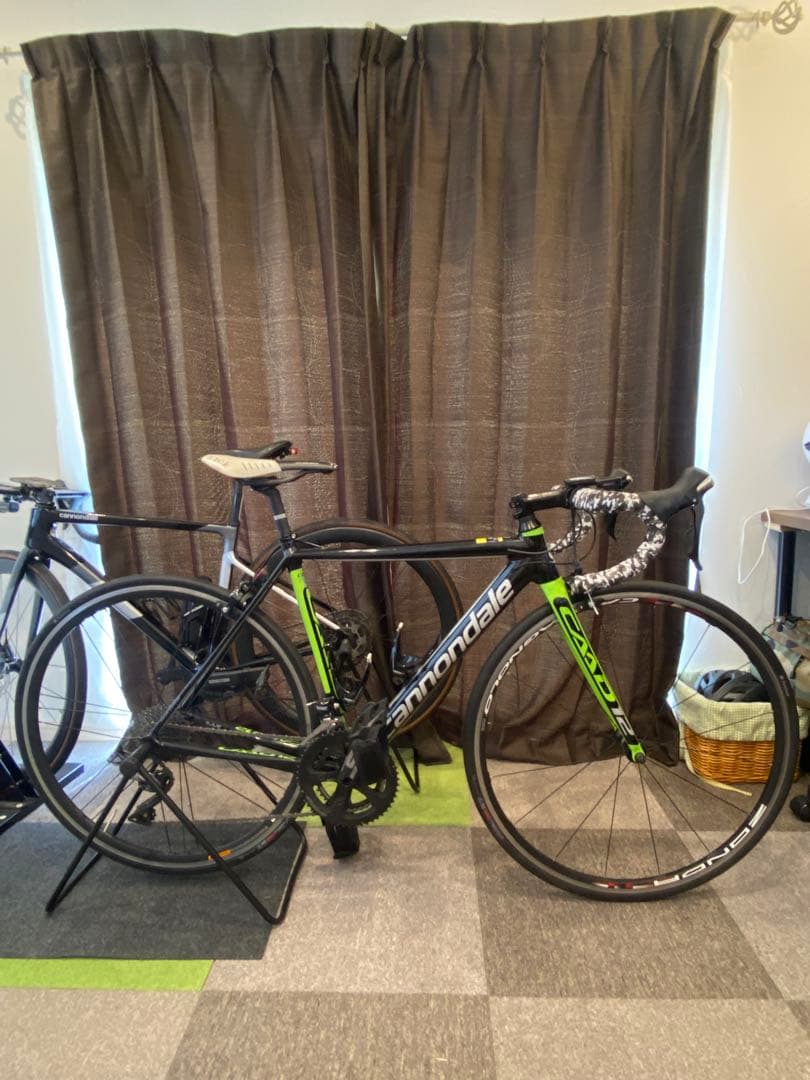 最終値下げ　Cannondale CAAD12ロードバイク ブラック/グリーン