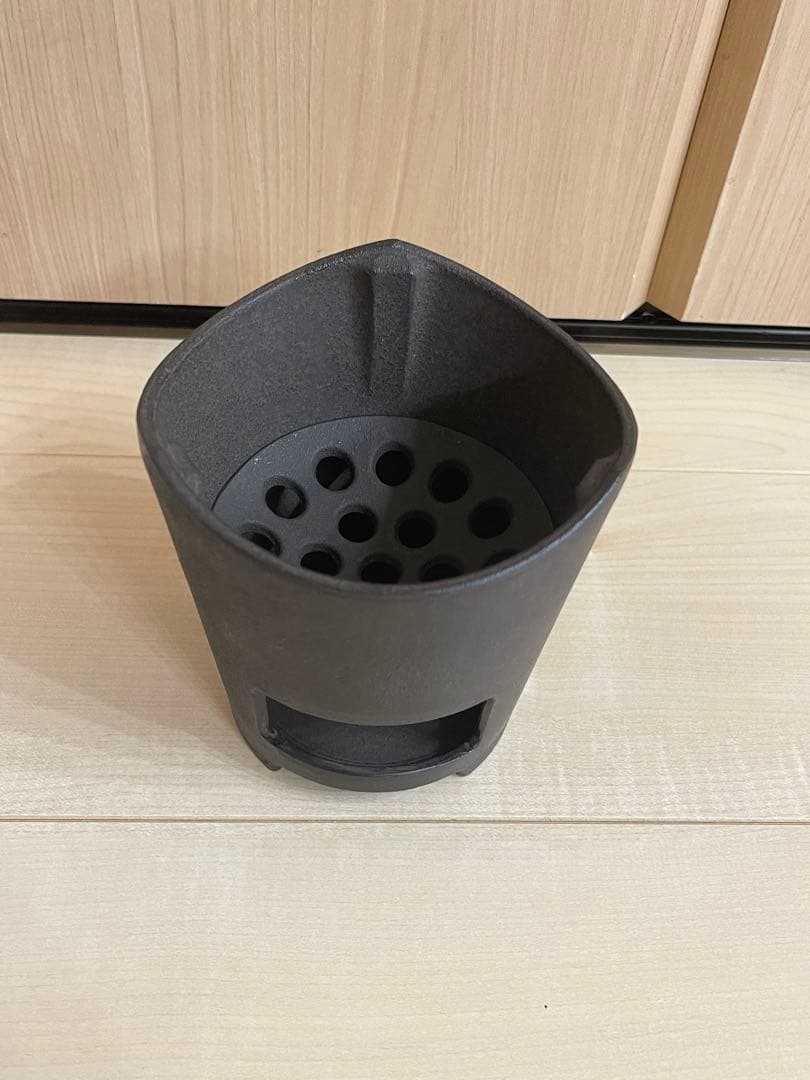 鋳鉄製茶道具 火鉢 涼炉 鉄瓶用 工芸品