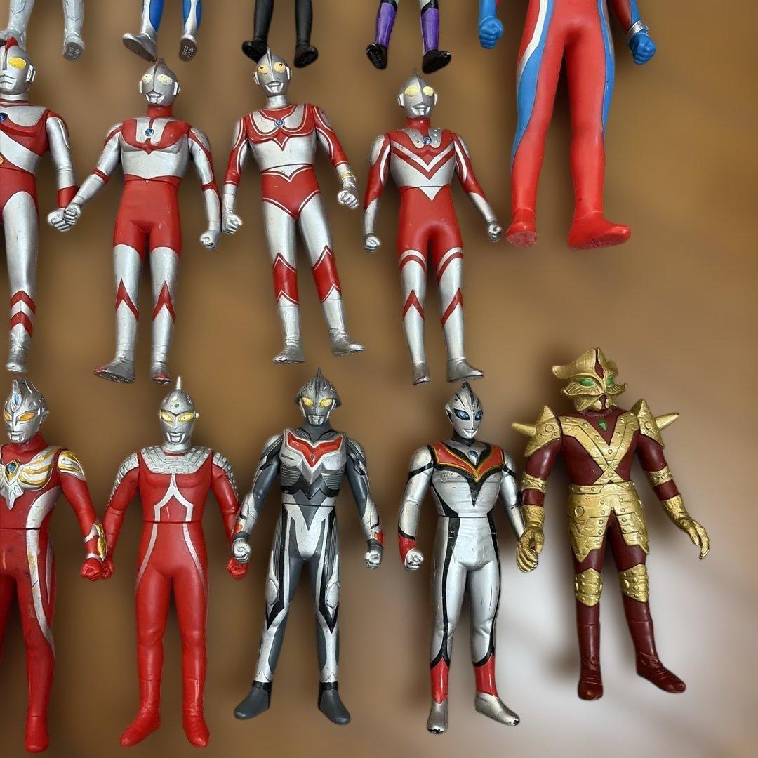 ウルトラマン　フィギュア　ソフビ　セット　まとめ　53個