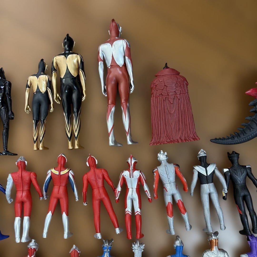 ウルトラマン　フィギュア　ソフビ　セット　まとめ　53個