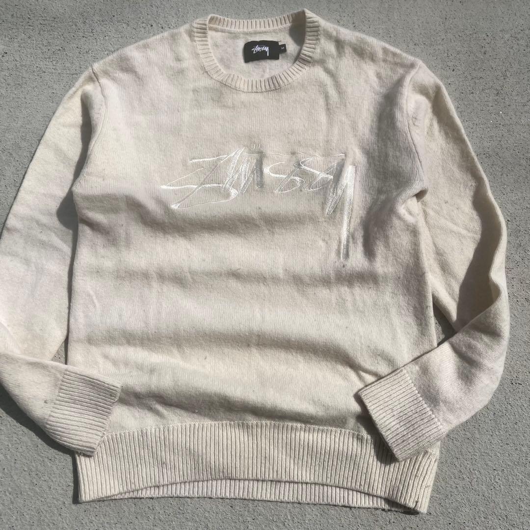 【激レア】　STUSSY ニット　セーター　長袖　フロント　ロゴ　刺繍　M