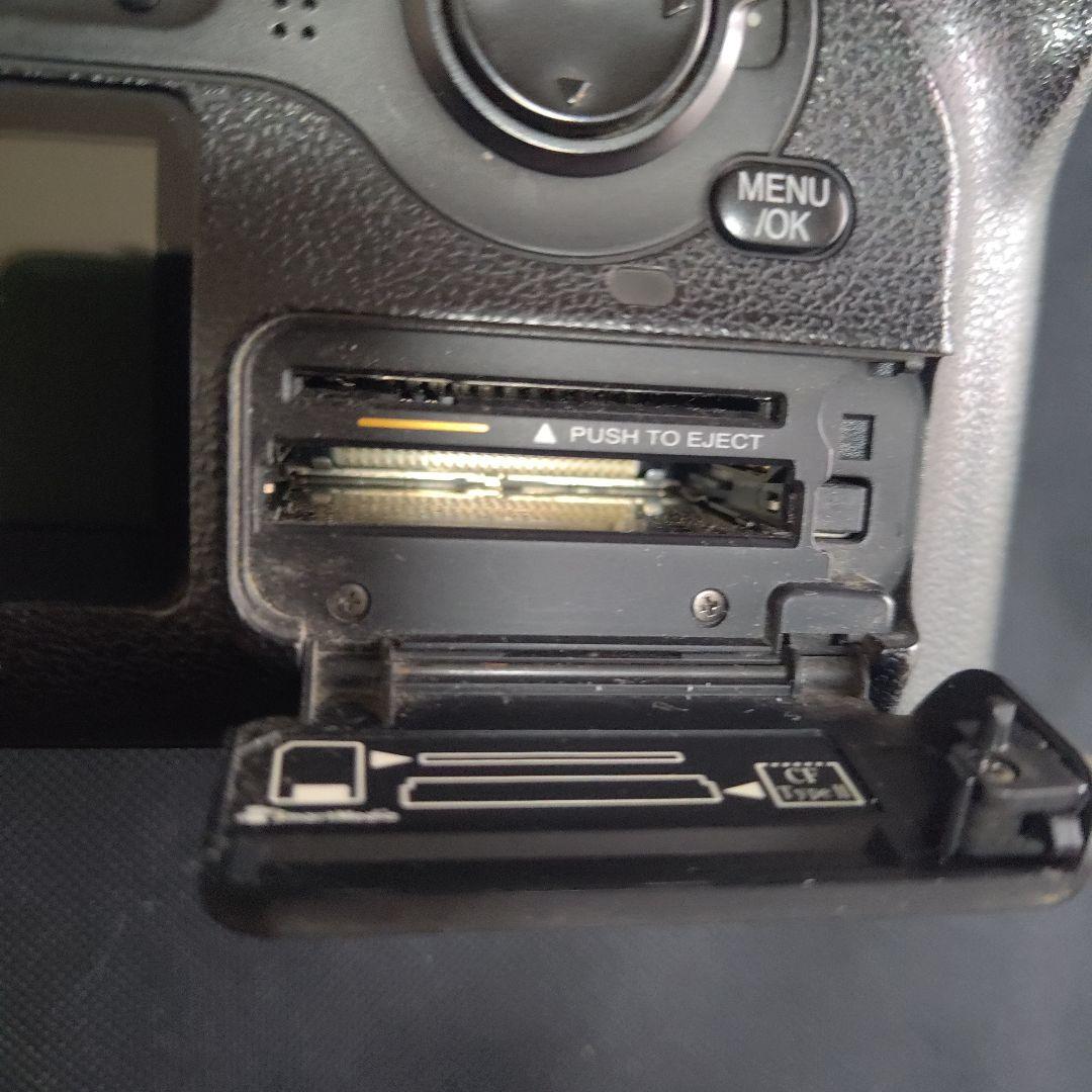 デジタルカメラ FUJIFILM FinePix S2Pro