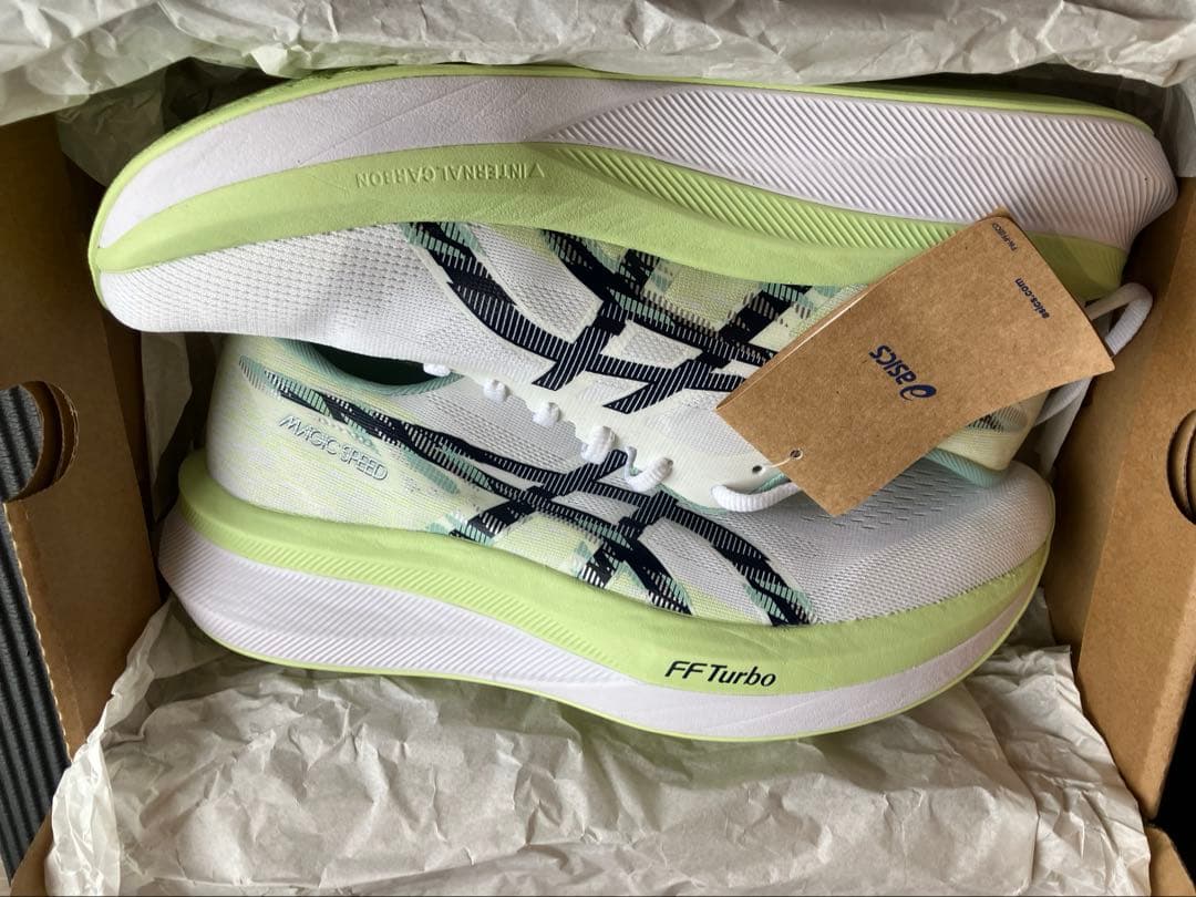 新品・未使用 ASICS アシックス　マジックスピード4 28cm