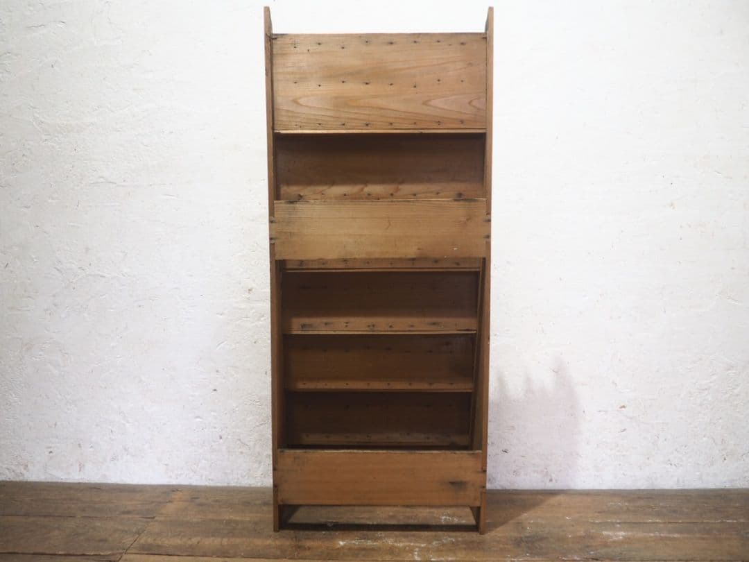 1230　昭和レトロな木製ラック　飾り棚　収納棚　ケース　小物入れ　ヴィンテージ