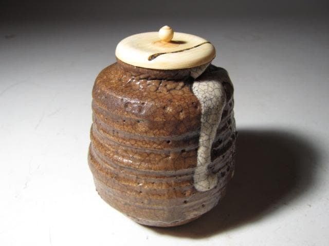 ○古萩茶入「遠山」裏千家六代 六閑斎花押 淡々斎追書 二重箱 替え仕覆k541