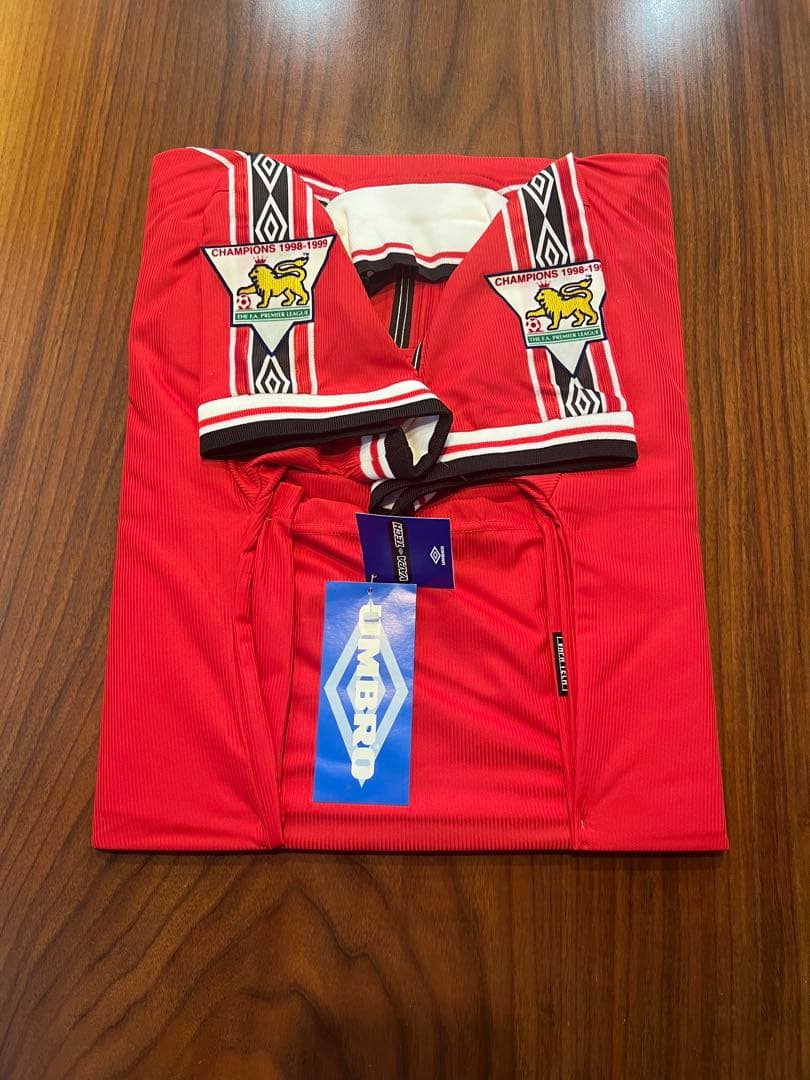 ※値下不可　ロイ・キーン　サイン入りユニフォーム　マンチェスターU