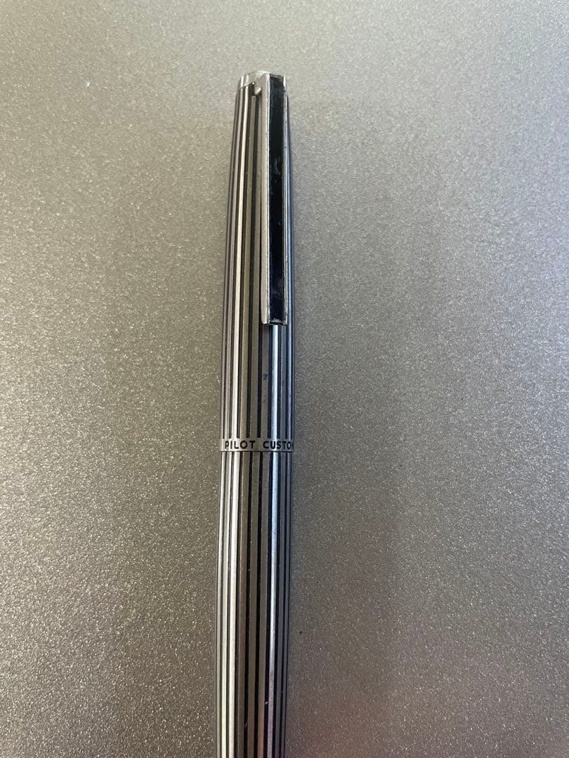 ケ*ん様 万年筆パイロット18金ホワイトゴールド