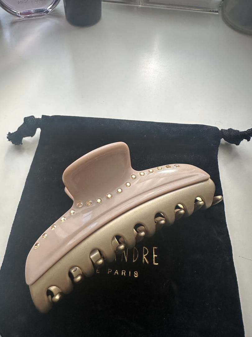 アレクサンドルドゥパリ　クリップベージュL