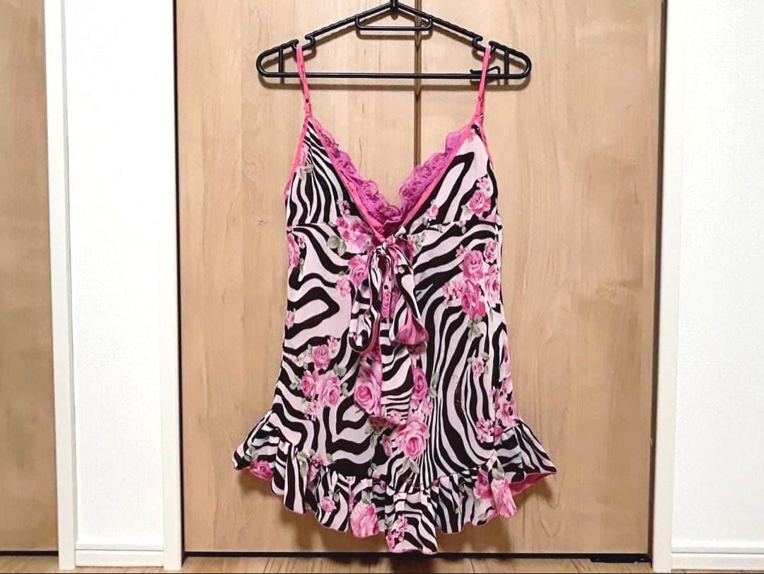 MA✽RS♡武藤静香ちゃん着用♡カタログ掲載♡ゼブラ薔薇柄キャミトップス♡ピンク