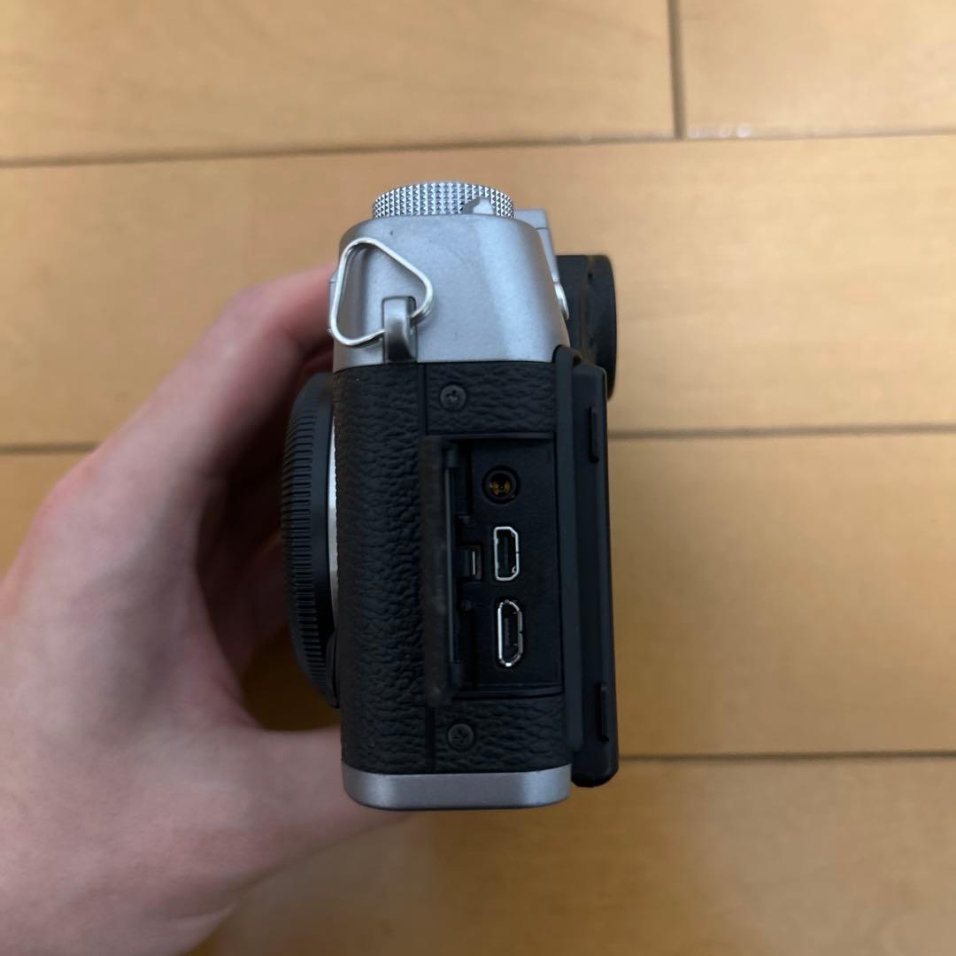 【即日発送可】Fujifilm X-T20 ボディ