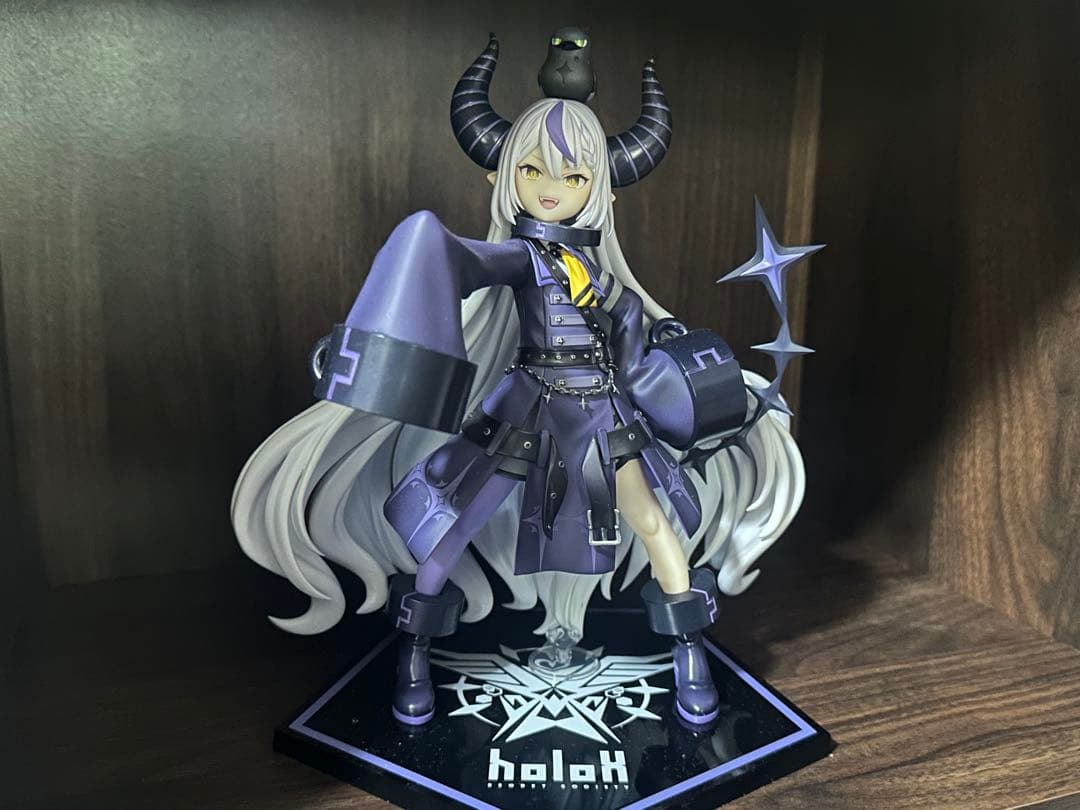 ホロライブ ラプラス・ダークネス グッドスマイルカンパニー フィギュアおまけ付き