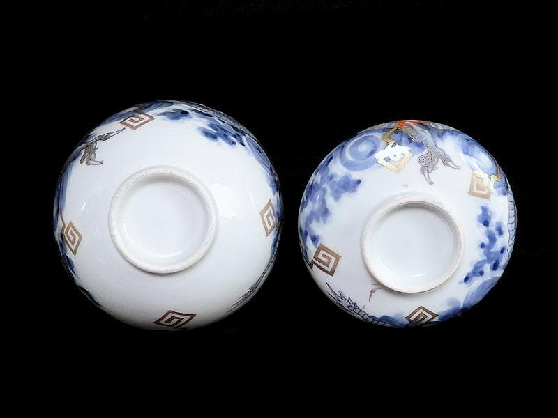 古伊万里　染錦　雲龍に雷紋の図　大振蓋茶碗　E255AS-fbjb