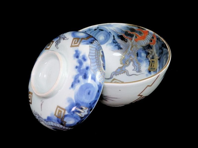 古伊万里　染錦　雲龍に雷紋の図　大振蓋茶碗　E255AS-fbjb