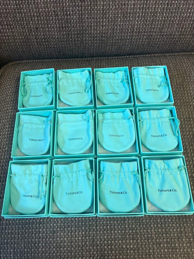 旧型　中古品ティファニー空箱 巾着袋12セット