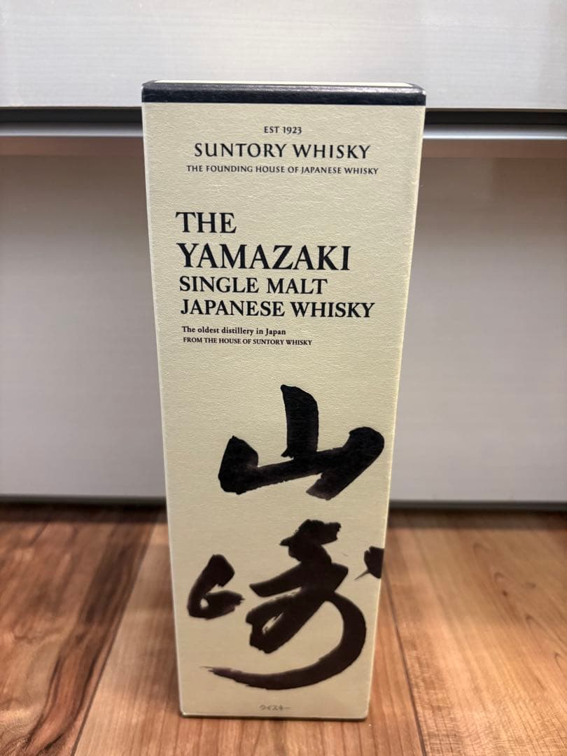 サントリー　山崎　ＮＶ　700ml 新品未開封