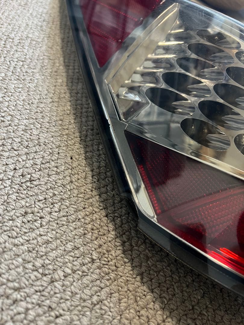 日産 フェアレディZ Z33 LEDテールランプ 左右セット 中古