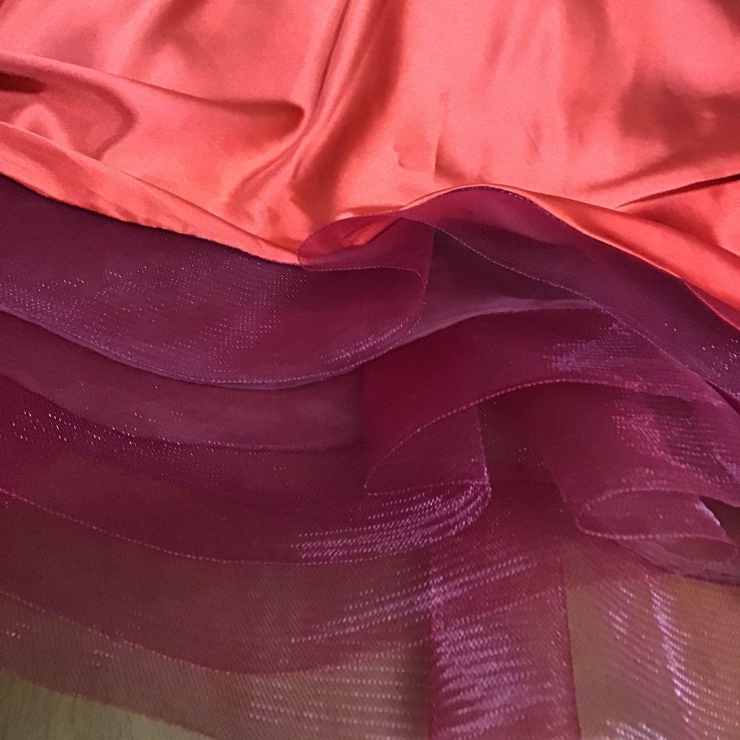 社交ダンス　ドレス　VeRtigo ドレス　えんじ色　グラデーションスカート