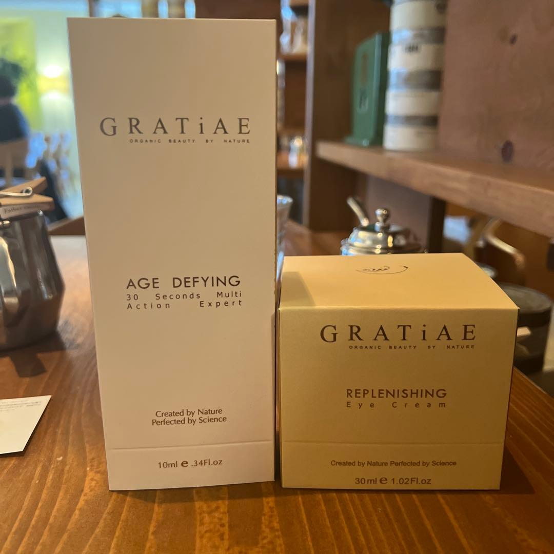 GRATiAE スキンリファイニング マルチアクション 10mL アイクリーム付