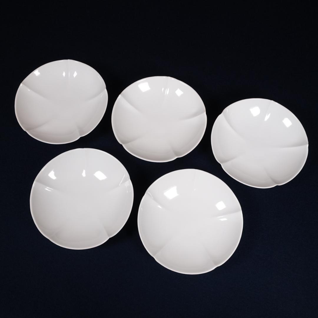 人間国宝 井上萬二 本人作 白磁花形銘々皿 5客 共箱