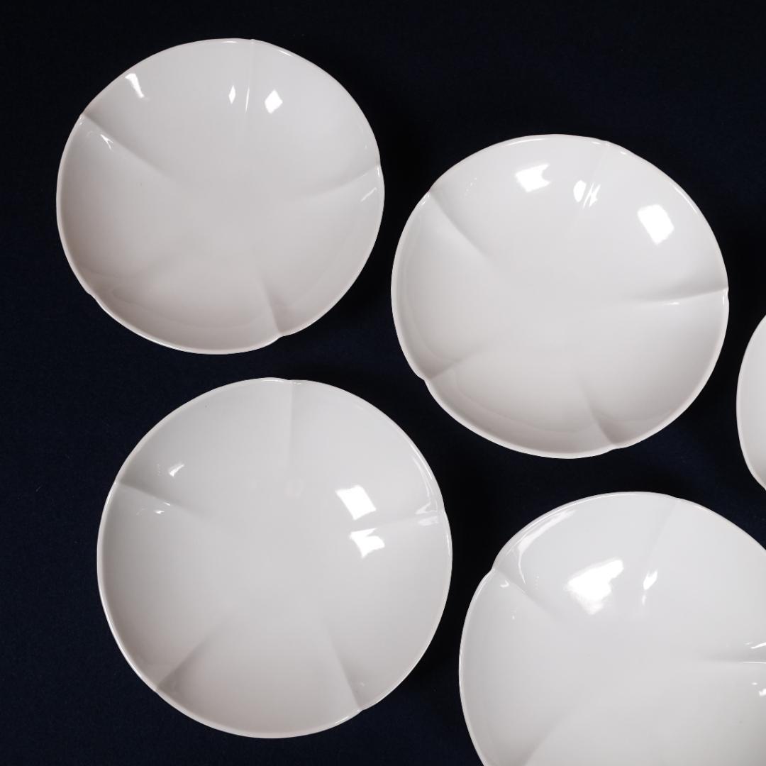 人間国宝 井上萬二 本人作 白磁花形銘々皿 5客 共箱