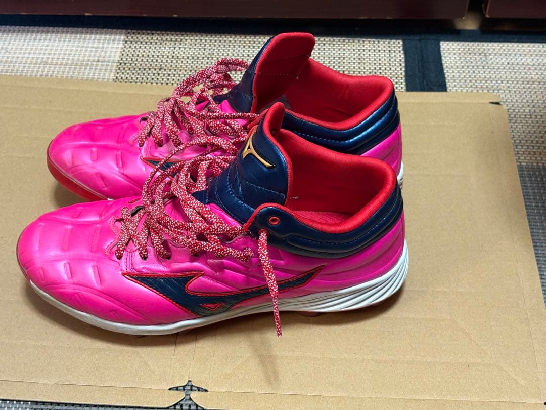 ミズノプロ ポイントスパイク 母の日限定カラー