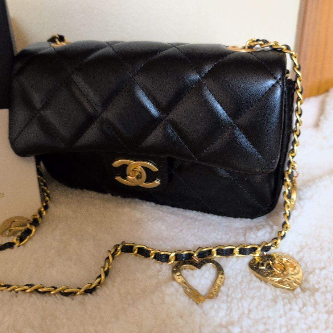 新品シャネル ノベルティ ゴールド金具 ハートチェーン ショルダーバッグ 黒