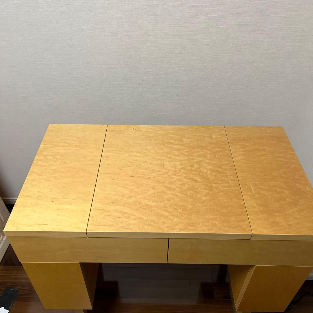 IDEE ドレッサー