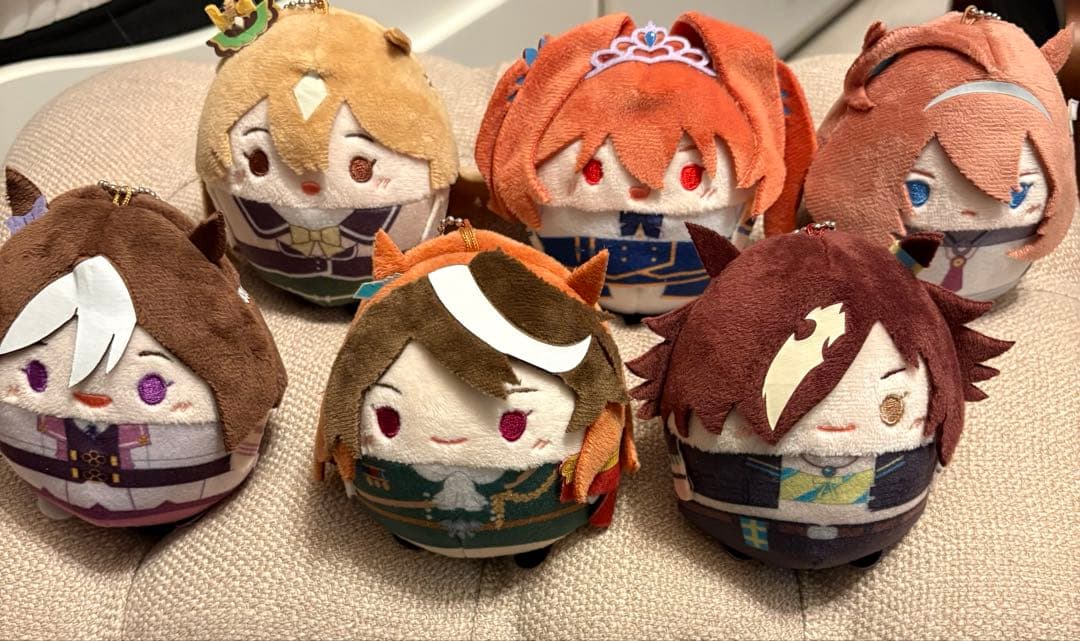 【大量】ウマ娘　グッズ　まとめ売り　ぬいぐるみ　フィギュア　アクリルスタンド