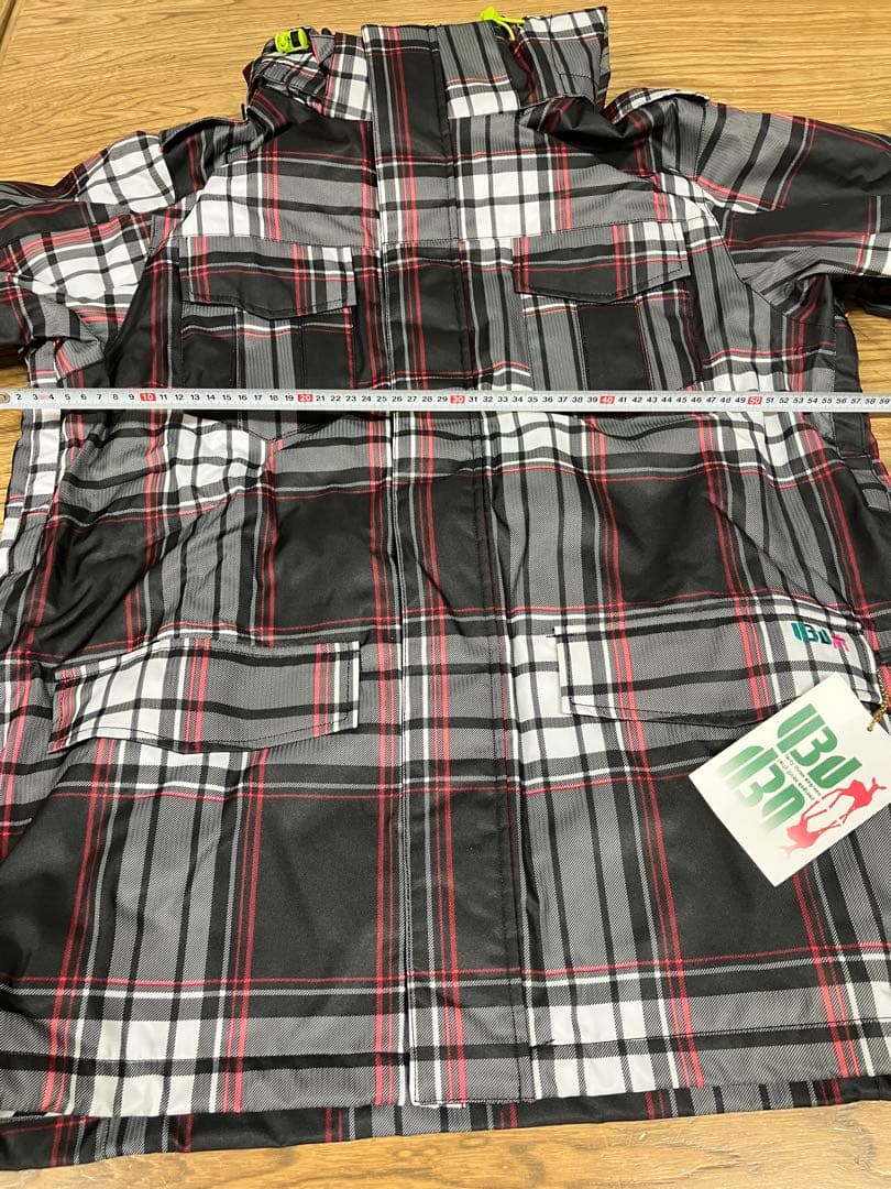 値下げ！ スノーボードウエア 上下セット XLサイズ 新品未使用！