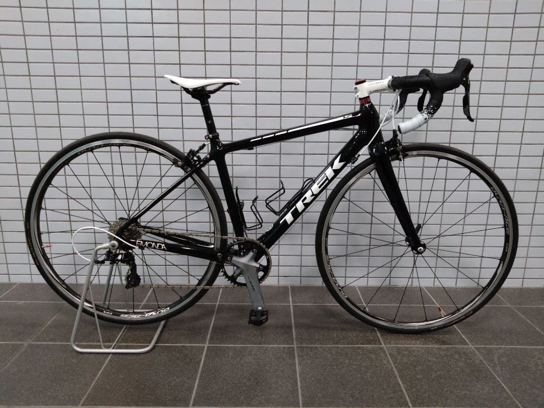 TREK　EMONDA　S5　カーボンフレーム　デュラホイール　神奈川　引取限定